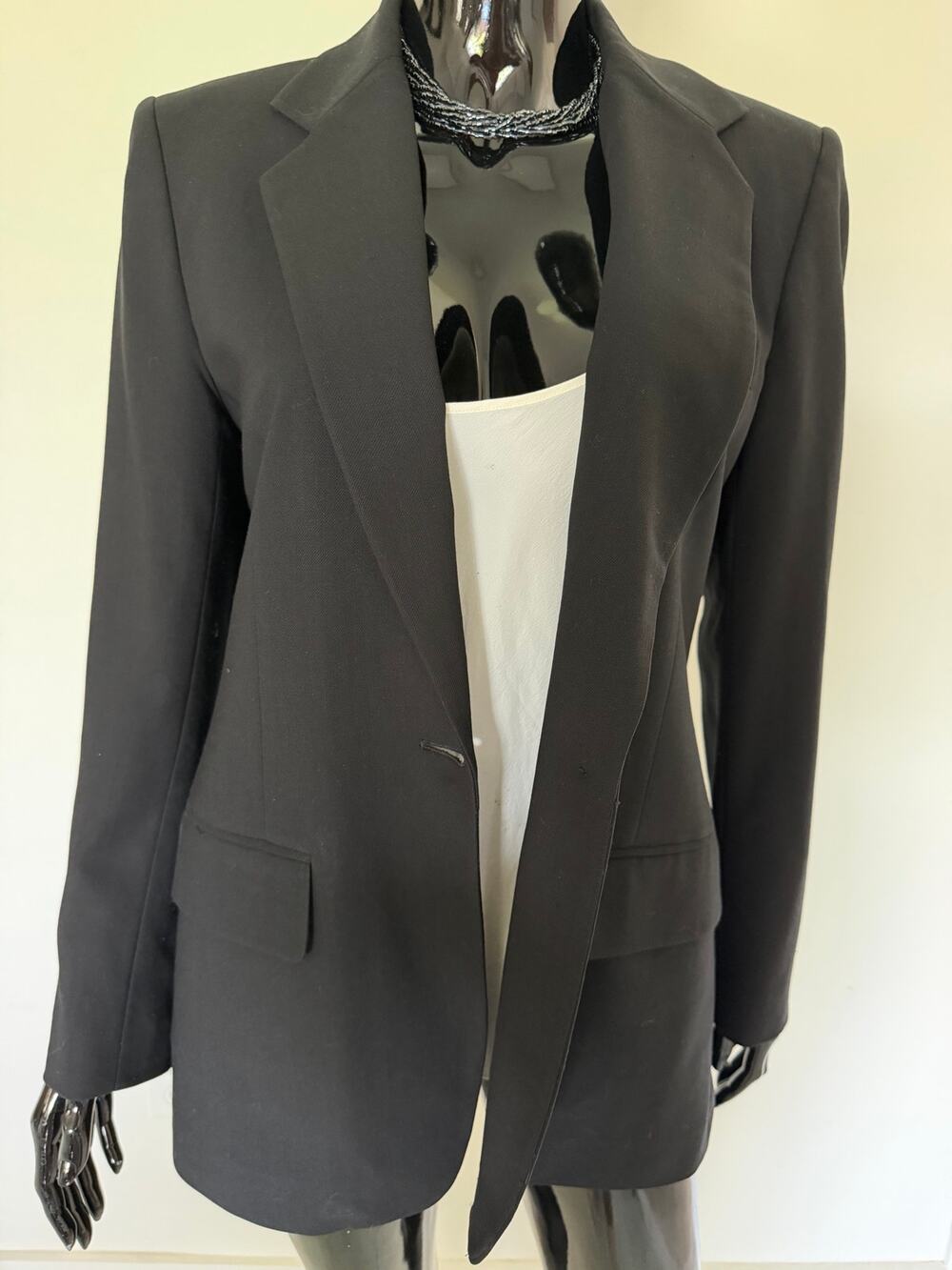 DKNY Women’s Size 6 Black 100% Wool Blazer Tailored Single Button Career Jacket